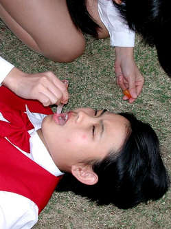 GERALD VAN DER KAAP, Fang & Limei (Make up), Xiamen, 2002