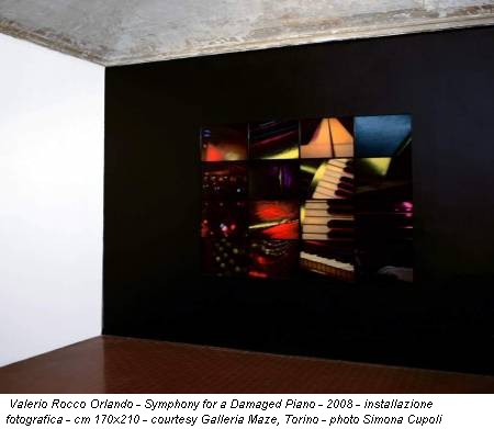 Valerio Rocco Orlando - Symphony for a Damaged Piano - 2008 - installazione fotografica - cm 170x210 - courtesy Galleria Maze, Torino - photo Simona Cupoli