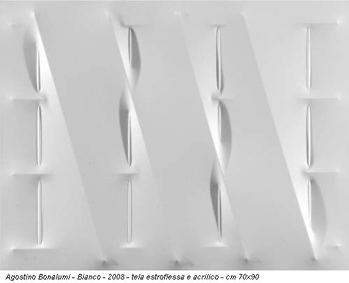 Agostino Bonalumi - Bianco - 2008 - tela estroflessa e acrilico - cm 70x90