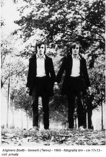 Alighiero Boetti - Gemelli (Twins) - 1968 - fotografia b/n - cm 17x13 - coll. privata