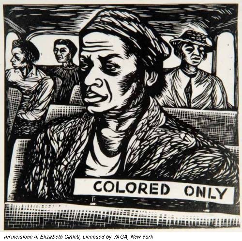 un'incisione di Elizabeth Catlett, Licensed by VAGA, New York
