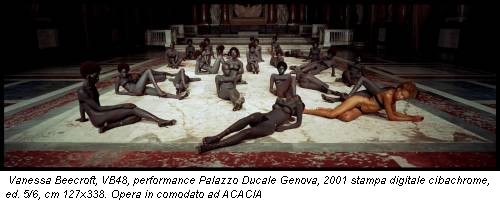 Vanessa Beecroft, VB48, performance Palazzo Ducale Genova, 2001 stampa digitale cibachrome, ed. 5/6, cm 127x338. Opera in comodato ad ACACIA