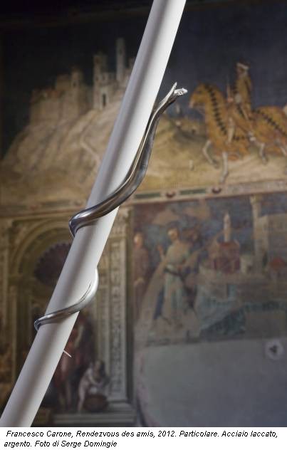 Francesco Carone, Rendezvous des amis, 2012. Particolare. Acciaio laccato, argento. Foto di Serge Domingie