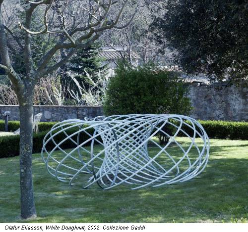 Olafur Eliasson, White Doughnut, 2002. Collezione Gaddi