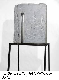 Isa Genzken, Tor, 1996. Collezione Gaddi