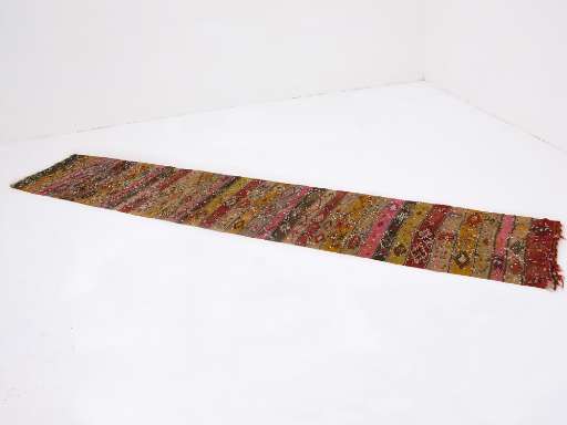 fino al 22.I.2005 | Jimmie Durham | Torino, Fraconsoffiantino Artecontemporanea fino al 22.I.2005 | Jimmie Durham | Torino, Fraconsoffiantino Artecontemporanea