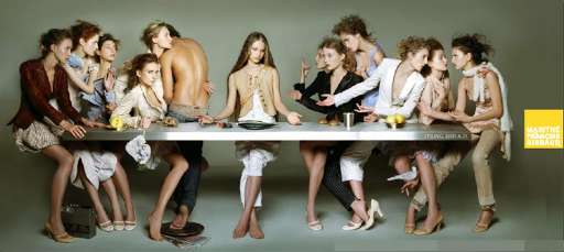 Milano fashion? Non sui muri. Censurata la campagna pubblicitaria della maison Girbaud