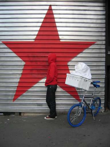 fino al 6.III.2005 | Inhabituel | Milano, Fabbrica del Vapore / Centre Culturel Français fino al 6.III.2005 | Inhabituel | Milano, Fabbrica del Vapore / Centre Culturel Français