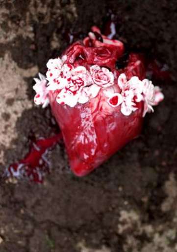 fino al 26.III.2005 | Alejandro Gómez de Tuddo – Gioco mortale: la vita | Roma, IILA