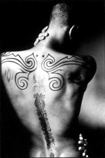 fino al 3.IV.2005 | Alain Soldeville – Segni del corpo | Parigi, Museo Dapper fino al 3.IV.2005 | Alain Soldeville – Segni del corpo | Parigi, Museo Dapper