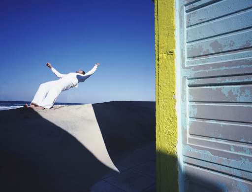 fino al 30.IV.2005 | Marcello Moscara – E’ soltanto un discorso sospeso | Milano, Galleria Magrorocca fino al 30.IV.2005 | Marcello Moscara – E’ soltanto un discorso sospeso | Milano, Galleria Magrorocca