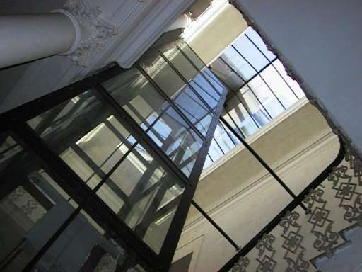 L’artista nell’ascensore. Lift Gallery ha una nuova sede a Roma L’artista nell’ascensore. Lift Gallery ha una nuova sede a Roma