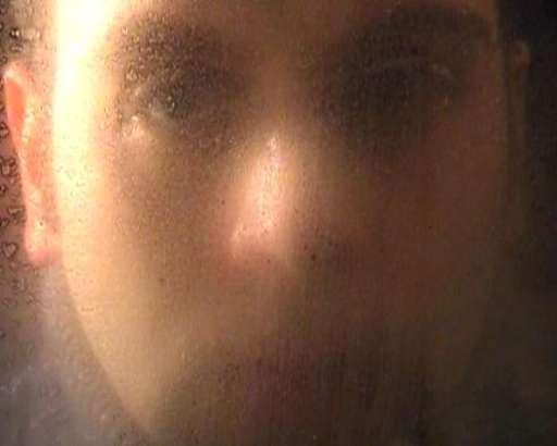 fino al 7.V.2005  | Videovetrina#3 | Roma, Studio Lipoli&Lopez