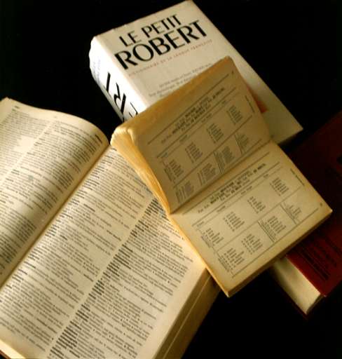 fino al 5.VI.2005 | Stanze 2005 – Identità in prestito | Cagliari, Cittadella dei Musei