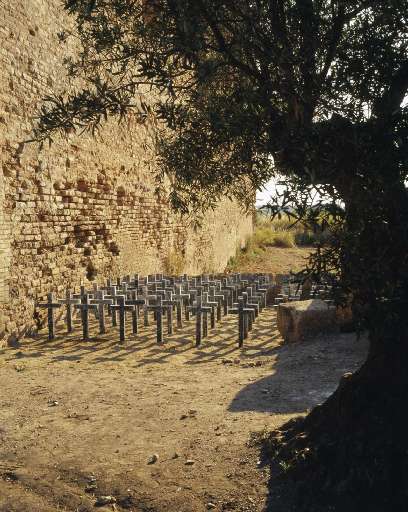 Intersezioni tra presente e passato |