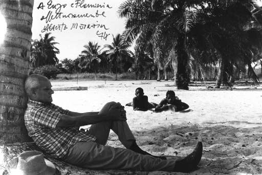 fino al 19.VII.2005 | Moravia. Album privato | Sabaudia (lt), Museo Emilio Greco fino al 19.VII.2005 | Moravia. Album privato | Sabaudia (lt), Museo Emilio Greco