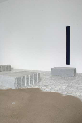 fino al 30.XI.2005 | Giovanni Anselmo | Napoli, Galleria Alfonso Artiaco fino al 30.XI.2005 | Giovanni Anselmo | Napoli, Galleria Alfonso Artiaco