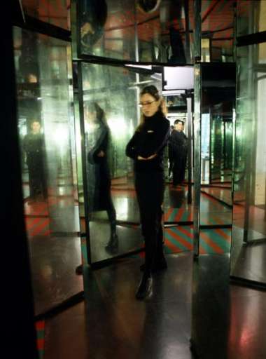 fino al 21.V.2006 | Gli ambienti del Gruppo T | Roma, Galleria Nazionale dell’Arte Moderna fino al 21.V.2006 | Gli ambienti del Gruppo T | Roma, Galleria Nazionale dell’Arte Moderna