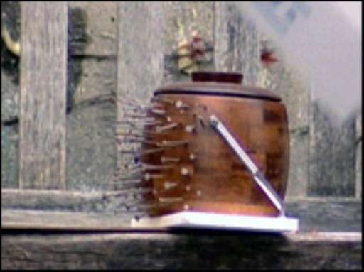 Allarme bomba a Londra. “Scusate, sono le mie opere d’arte”