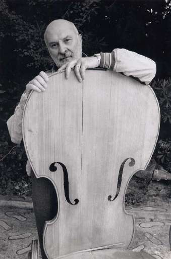 Quattro figli contro una vedova. Nubi sulla successione dello scultore Arman Quattro figli contro una vedova. Nubi sulla successione dello scultore Arman