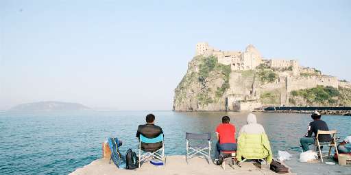 Ischia nelle foto di Francesco Jodice. Per i 10 anni della cantina Pietratorcia