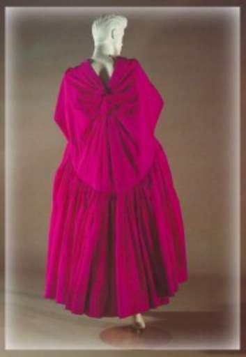 Parigi celebra Balenciaga. E per l’inaugurazione festa superesclusiva offerta da Pinault Parigi celebra Balenciaga. E per l’inaugurazione festa superesclusiva offerta da Pinault