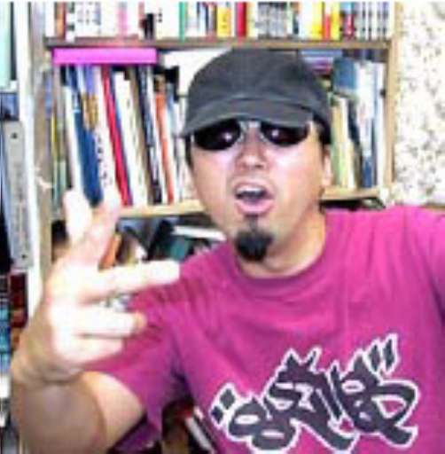 Fiere d’arte: Murakami inaugura la stagione con la sua. E con un giallo…