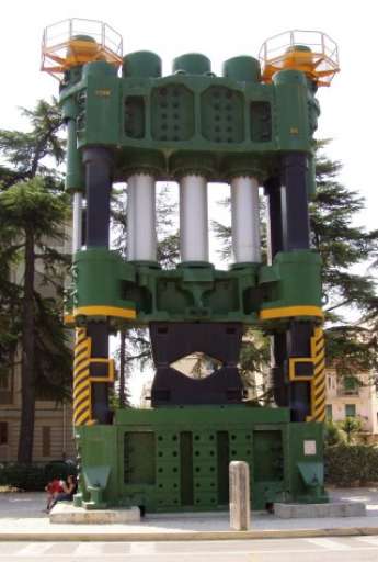 Terni per cinque giorni capitale mondiale dell’archeologia industriale Terni per cinque giorni capitale mondiale dell’archeologia industriale