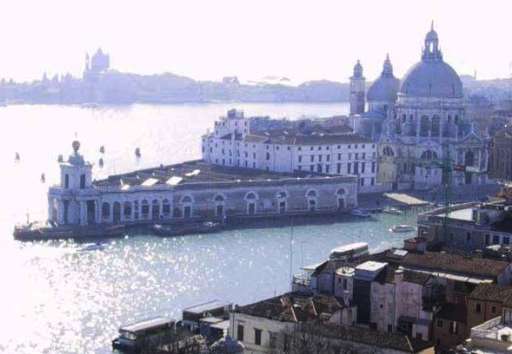 Venezia, ecco la Commissione per Punta della Dogana. La Regione è già schierata, ma decide Bonito Oliva