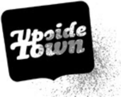 Stravolgere gli spazi urbani. Con Upside Town tra Roma, Milano e Padova