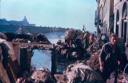 QUANDO GLI ANGELI SCESERO NEL FANGO QUANDO GLI ANGELI SCESERO NEL FANGO