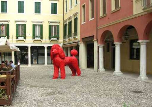 Ancora Cracking Art, a Treviso. Orsi, delfini e gabbiani per beneficenza