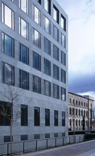 fino al 4.III.2007 | Max Dudler | Napoli, Castel dell’Ovo fino al 4.III.2007 | Max Dudler | Napoli, Castel dell’Ovo