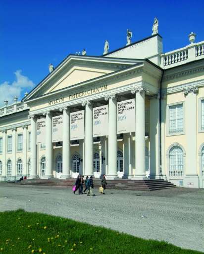 Sfogliando Documenta Sfogliando Documenta