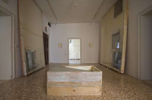 fino al 25.V.2007 | Lawrence Carroll | Milano, Galleria Cardi