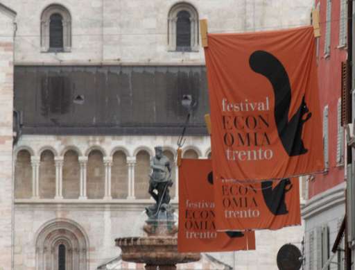 resoconto | La classe intellettuale va in paradiso resoconto | La classe intellettuale va in paradiso