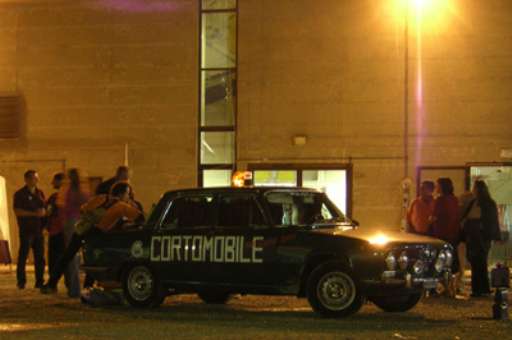 Il cinema più piccolo del mondo? È un’Alfa Romeo…