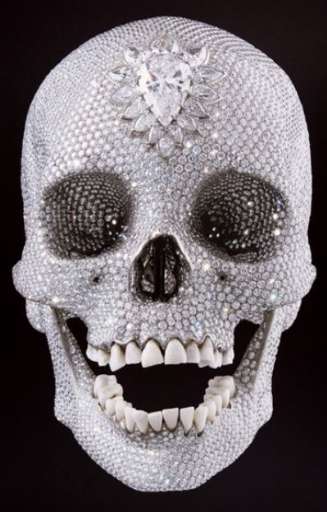 Marco Senaldi su Exibart.onpaper: “Il teschio di Hirst? Paccottiglia da tattoo center”… Marco Senaldi su Exibart.onpaper: “Il teschio di Hirst? Paccottiglia da tattoo center”…