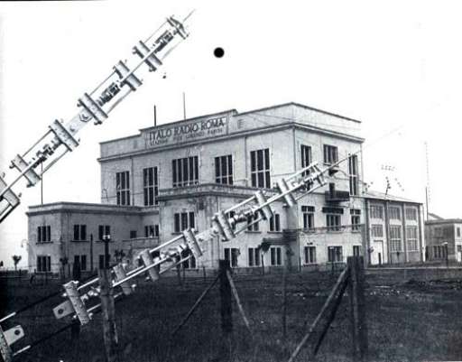 Roma, alle “Officine Marconi” un nuovo centro per arte, teatro, musica