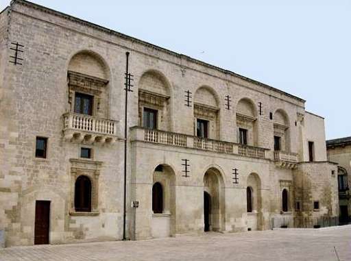 Multimediale, multiculturale e trasnazionale. Torna in Puglia Intramoenia Extra Art