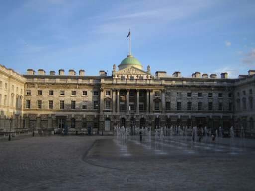 Per Hermitage che apre, Hermitage che chiude (a Londra)…