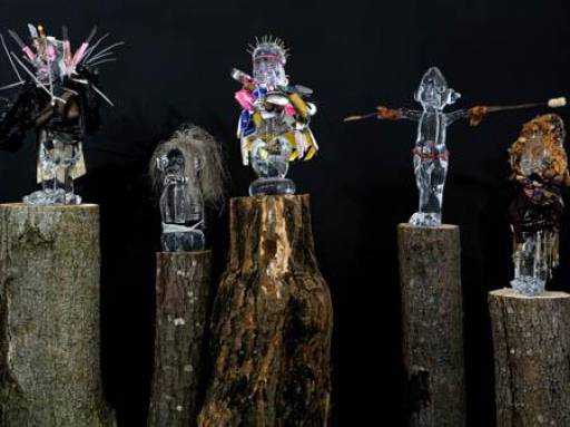 fino al 3.V.2008 | Macchi | Tayou | Xuan | San Gimignano (si), Galleria Continua fino al 3.V.2008 | Macchi | Tayou | Xuan | San Gimignano (si), Galleria Continua