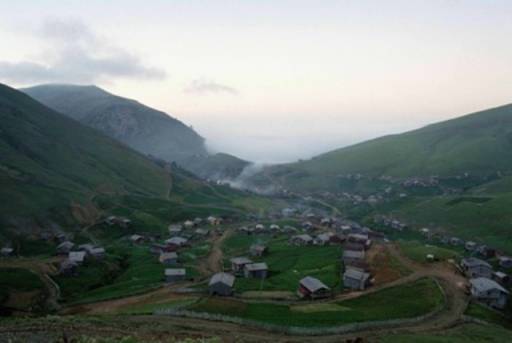 fino al 2.V.2008 | Looking at East | Napoli, annarumma404