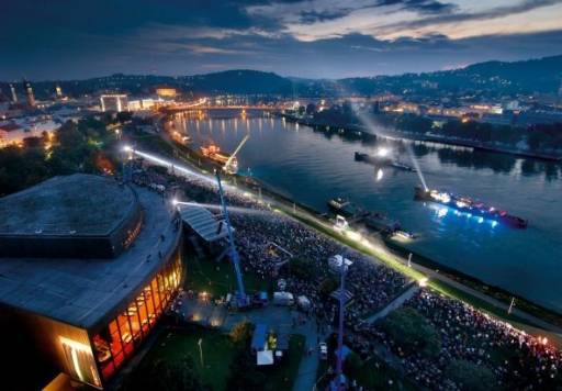 LINZ 2009: L’OMBELICO DEL MONDO LINZ 2009: L’OMBELICO DEL MONDO