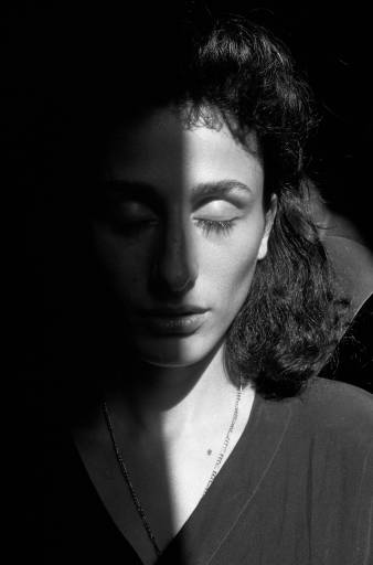 fino al 17.X.2009 | Background Story | Milano, Cardi Black Box fino al 17.X.2009 | Background Story | Milano, Cardi Black Box