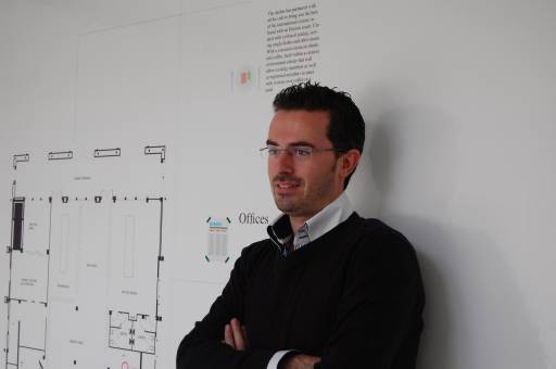 UN ITALIANO A SHARJAH