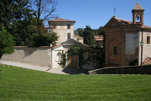 LANGHE: DOVE L’ARTE CAMBIA MUSICA LANGHE: DOVE L’ARTE CAMBIA MUSICA