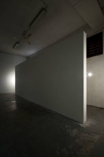 fino al 5.VI.2010 | Massimo Grimaldi | Milano, Zero… fino al 5.VI.2010 | Massimo Grimaldi | Milano, Zero…