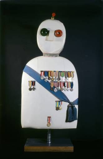 fino al 23.XII.2010 | Enrico Baj | Milano, Fondazione Marconi fino al 23.XII.2010 | Enrico Baj | Milano, Fondazione Marconi