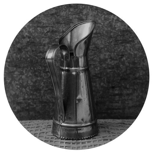 Tutte le cose emergono dal nulla Tutte le cose emergono dal nulla